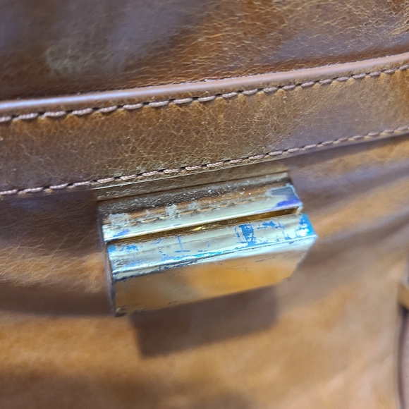 Badgley Mischka Turnlock Flap Shoulder Bag - Picture 8 of 12